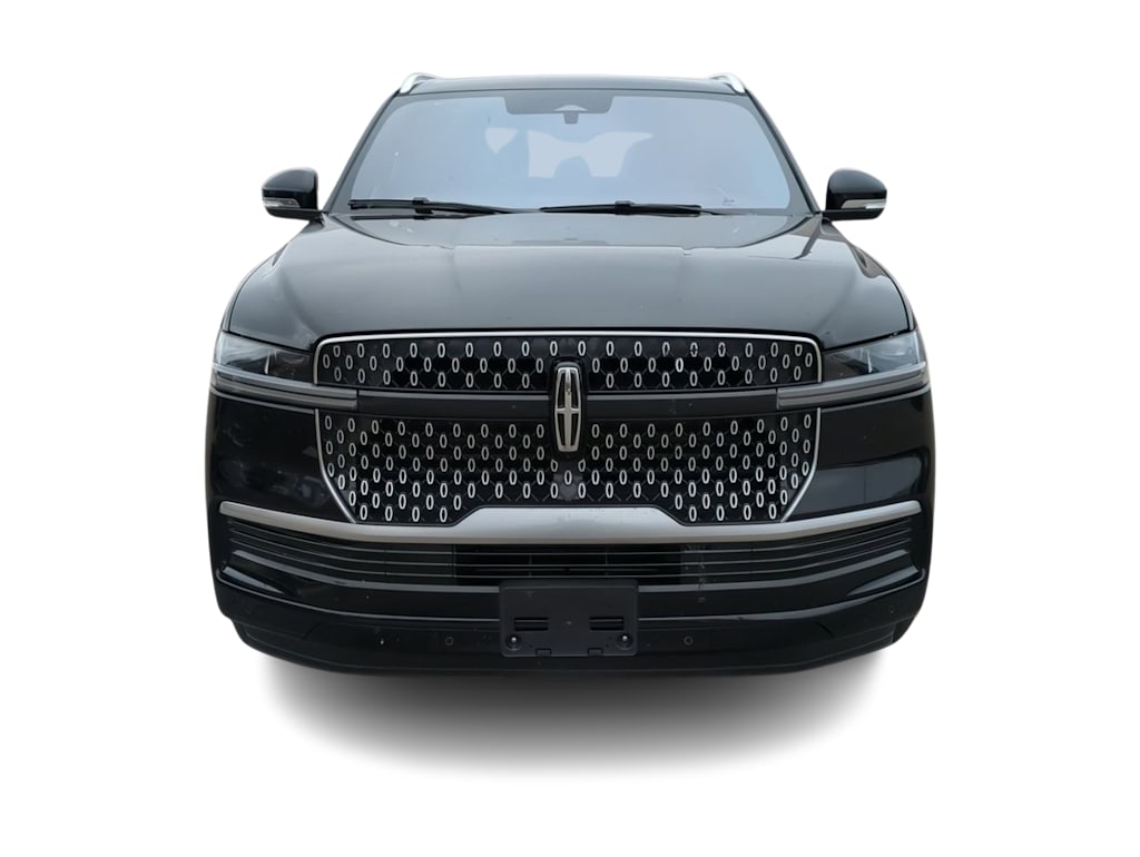 Thumbnail: 2025 Lincoln Navigator - 3