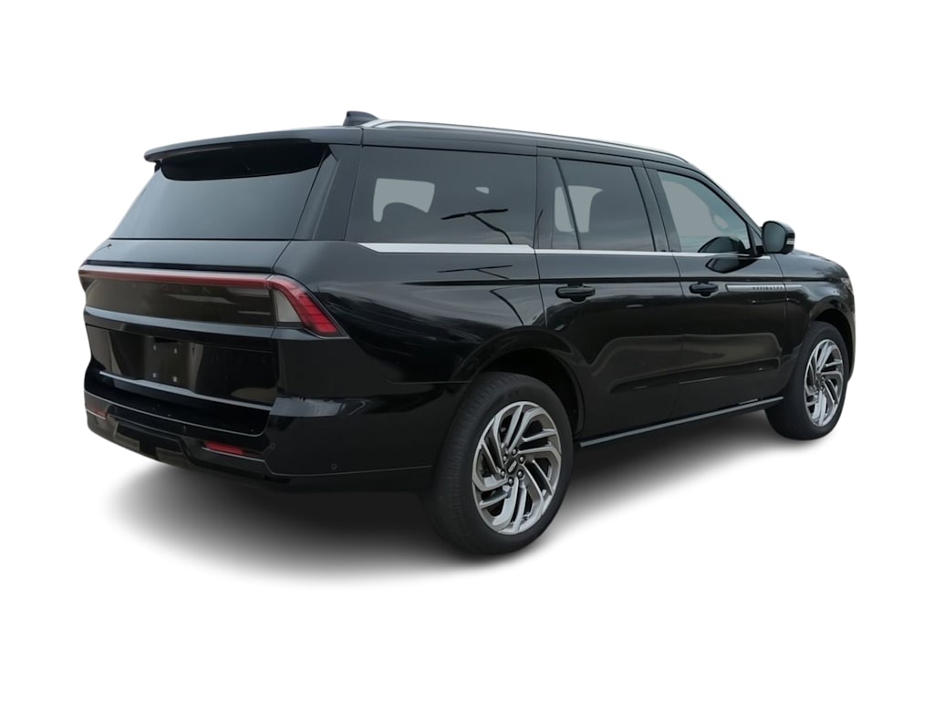 Thumbnail: 2025 Lincoln Navigator - 18
