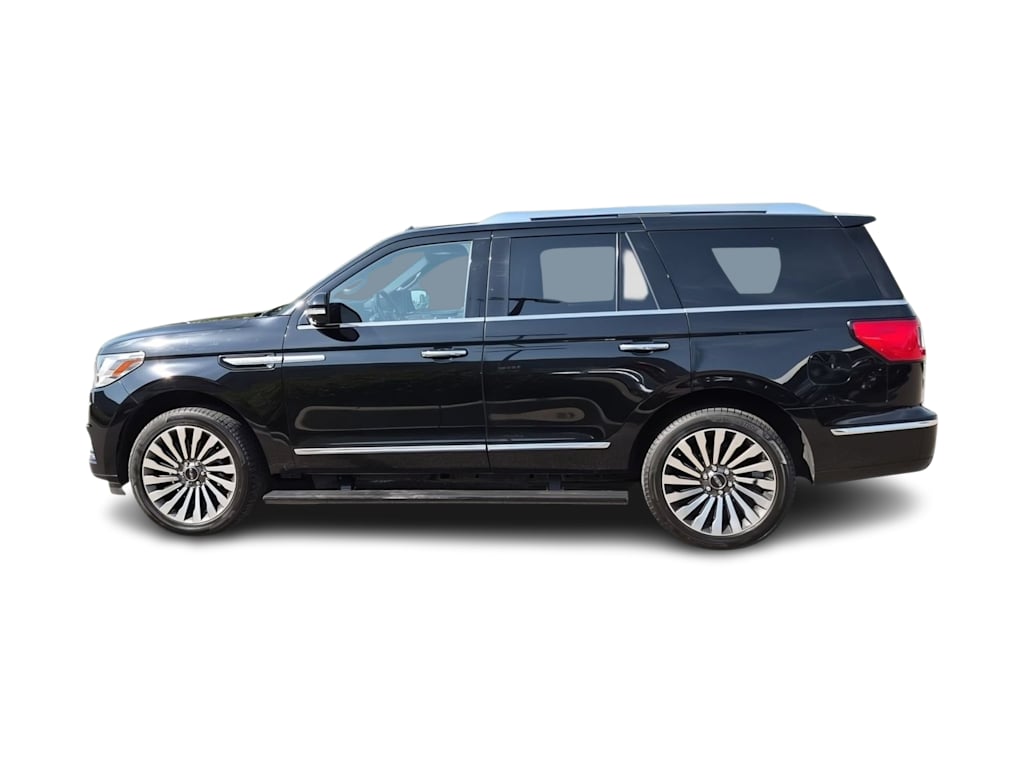 Thumbnail: 2018 Lincoln Navigator - 3