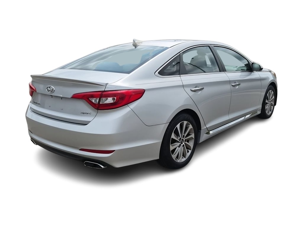 Thumbnail: 2016 Hyundai Sonata - 22