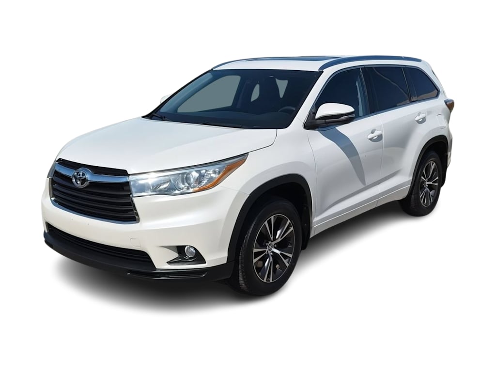 Thumbnail: 2016 Toyota Highlander - 20
