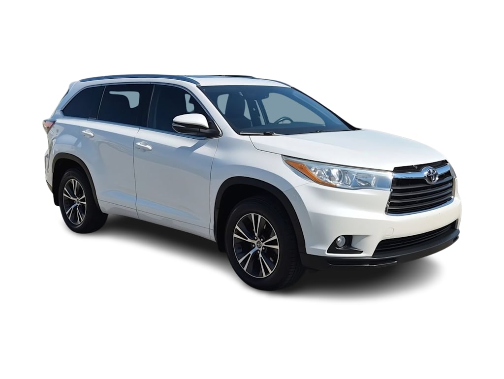 Thumbnail: 2016 Toyota Highlander - 19