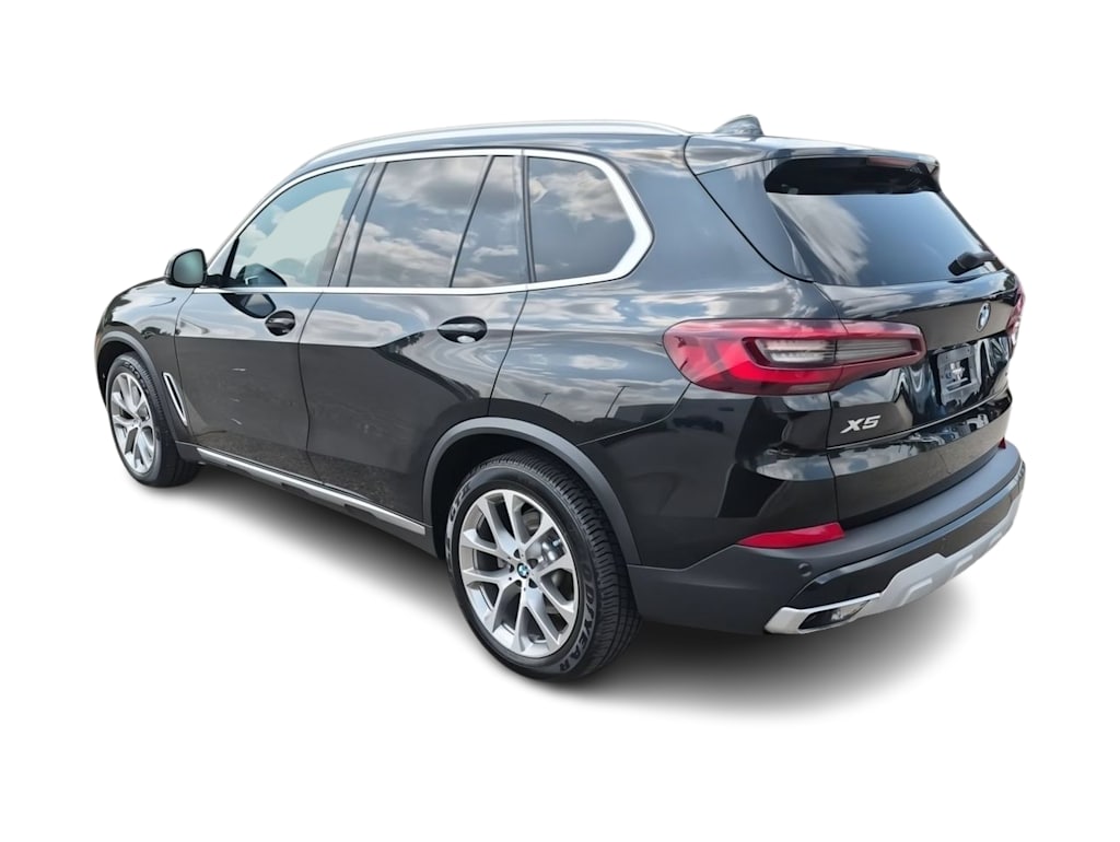 Thumbnail: 2022 BMW X5 - 4