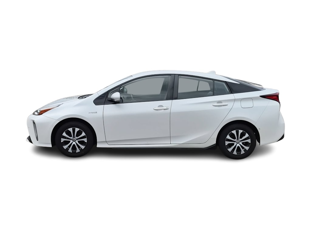 Thumbnail: 2019 Toyota Prius - 3