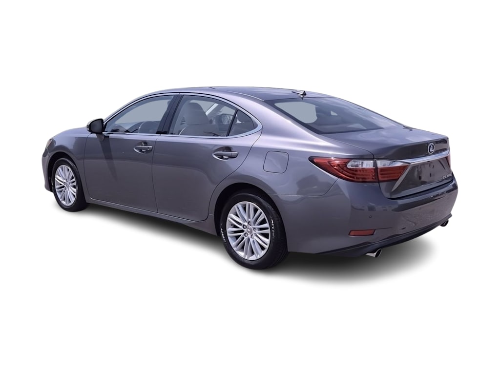 Thumbnail: 2013 Lexus ES - 20