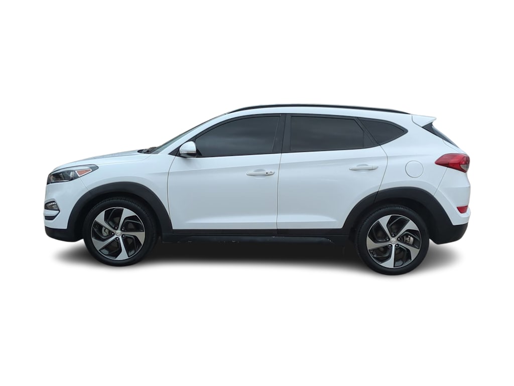 Thumbnail: 2018 Hyundai Tucson - 3