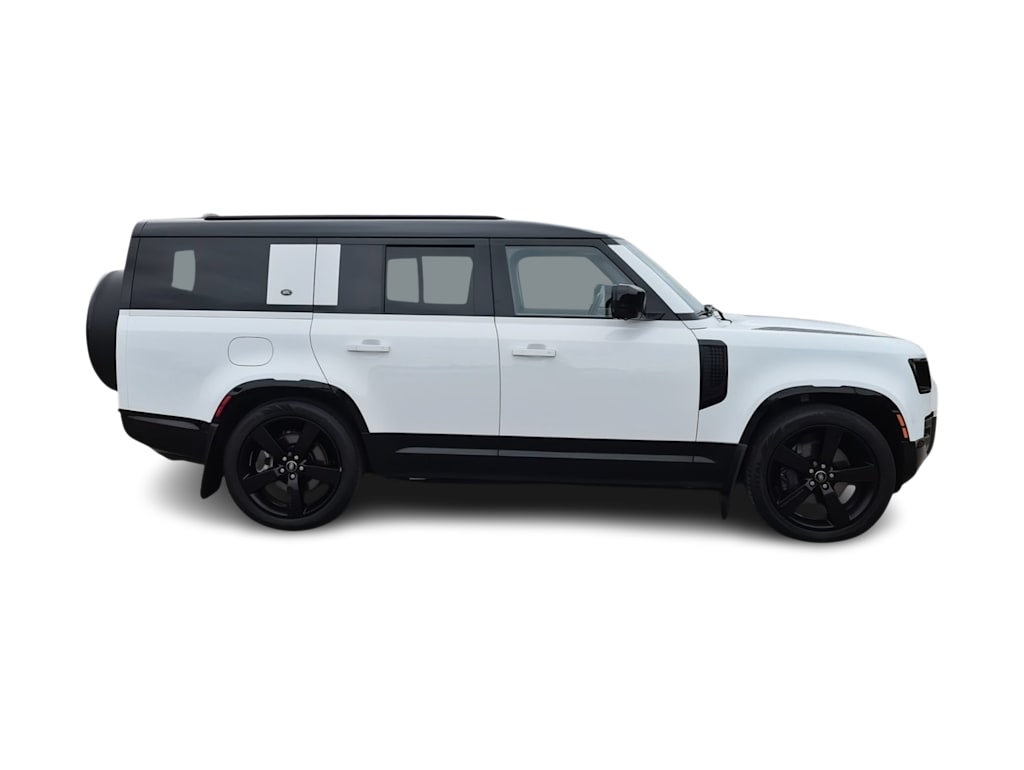 Thumbnail: 2023 Land Rover Defender - 21