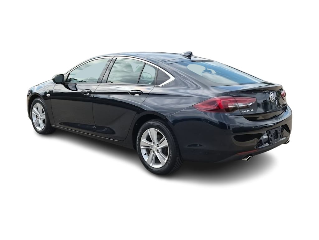Thumbnail: 2018 Buick Regal - 4
