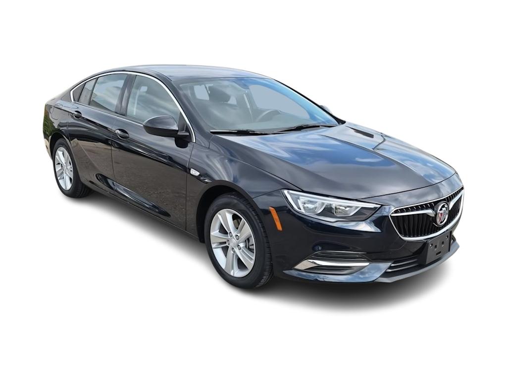 Thumbnail: 2018 Buick Regal - 19