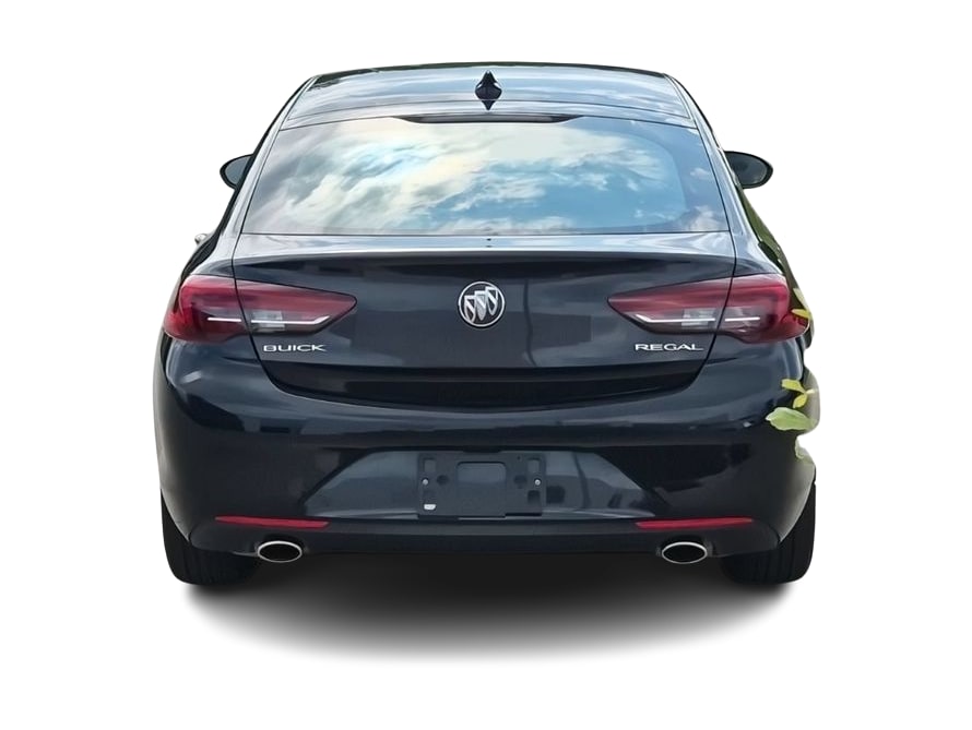 Thumbnail: 2018 Buick Regal - 21