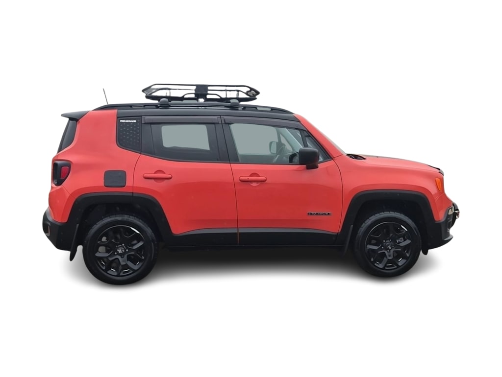 Thumbnail: 2018 Jeep Renegade - 22