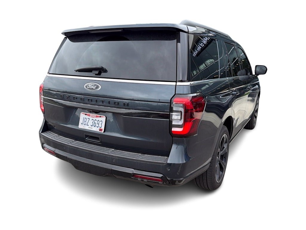 Thumbnail: 2023 Ford Expedition - 16