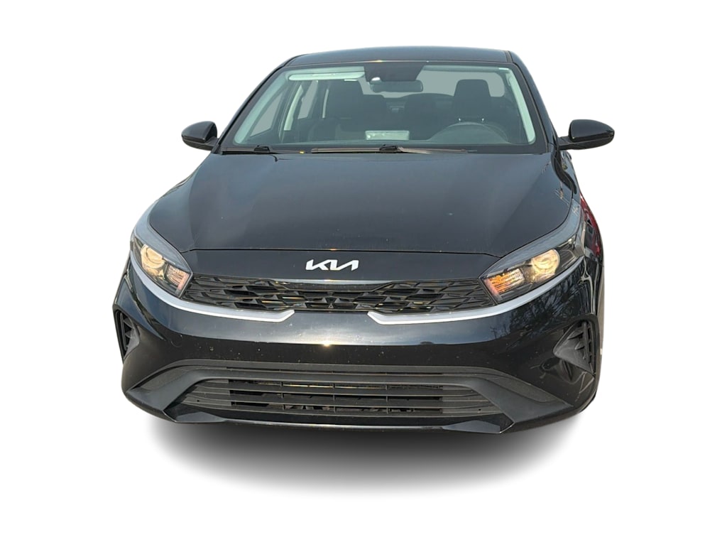 Thumbnail: 2022 Kia Forte - 23
