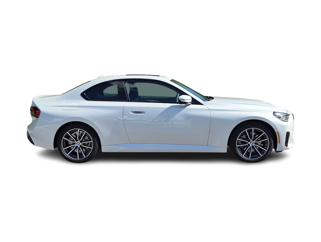 Thumbnail: 2025 BMW 2 Series - 21
