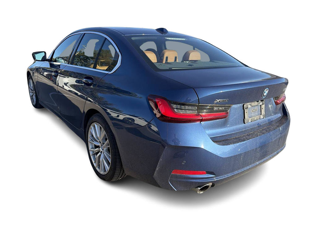 Thumbnail: 2024 BMW 3 Series - 4