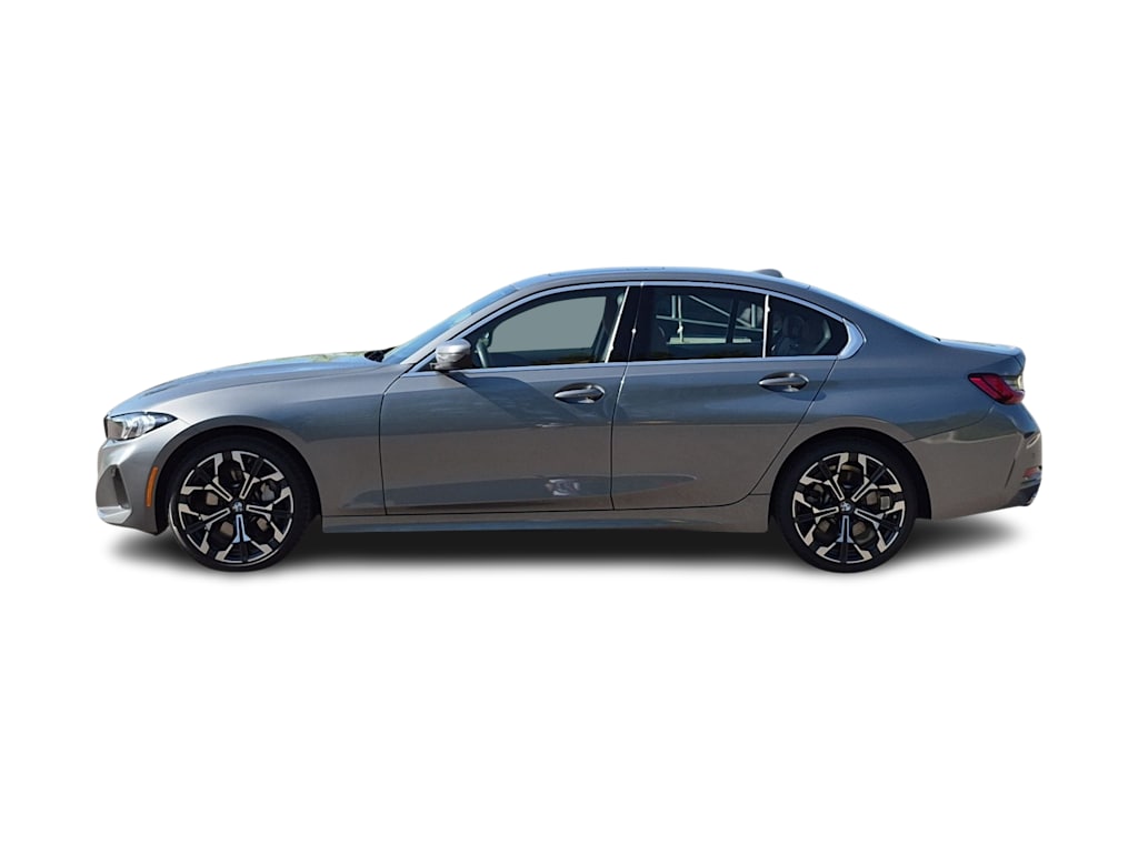 Thumbnail: 2025 BMW 3 Series - 3