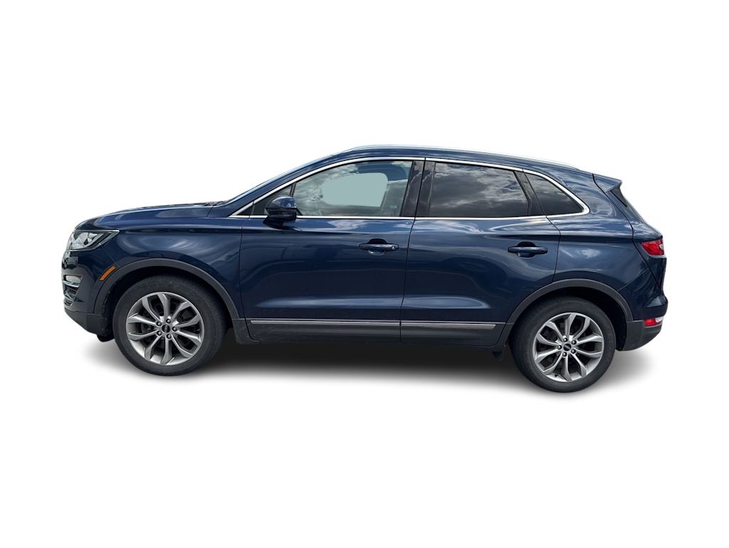 Thumbnail: 2017 Lincoln MKC - 3
