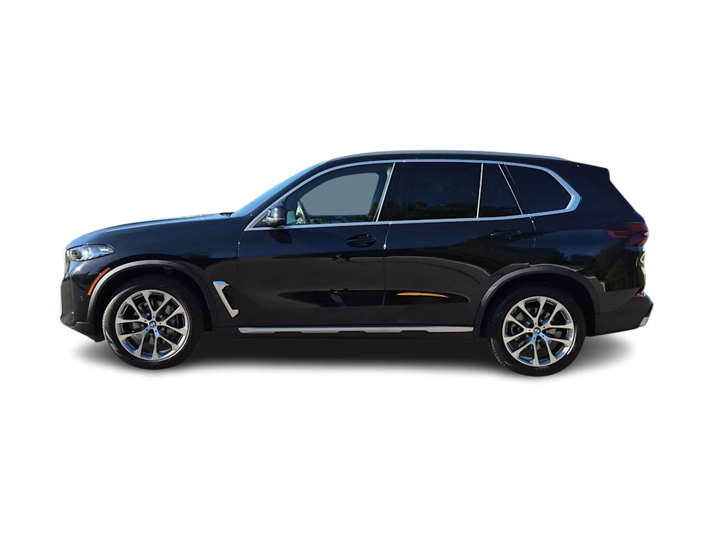 Thumbnail: 2026 BMW X5 - 3