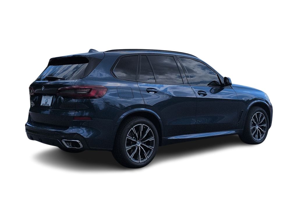 Thumbnail: 2021 BMW X5 - 21