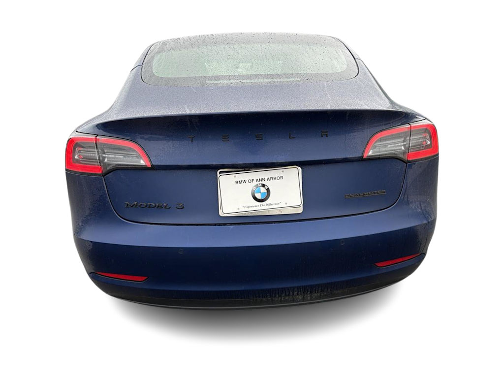 Thumbnail: 2022 Tesla Model 3 - 4