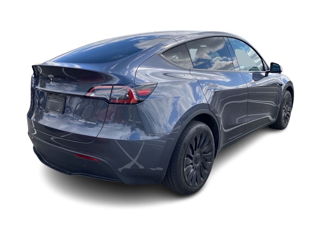 Thumbnail: 2023 Tesla Model Y - 15
