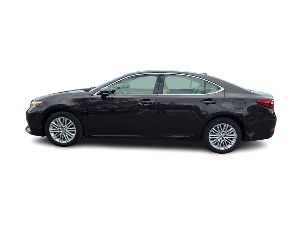 Thumbnail: 2014 Lexus ES - 3