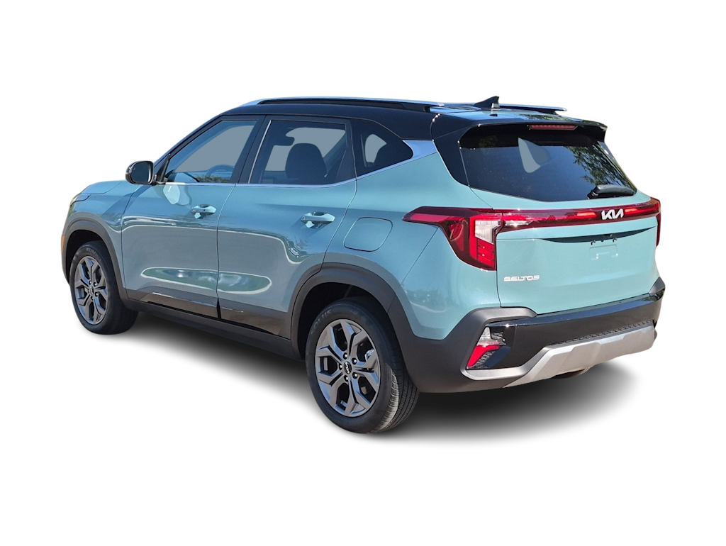 Thumbnail: 2024 Kia Seltos - 4