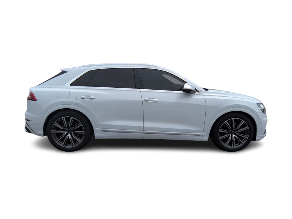 Thumbnail: 2023 Audi SQ8 - 23