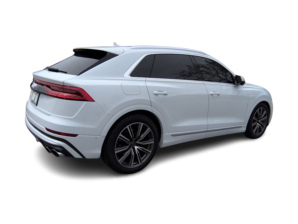 Thumbnail: 2023 Audi SQ8 - 22