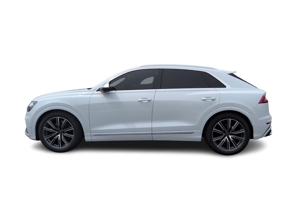 Thumbnail: 2023 Audi SQ8 - 21
