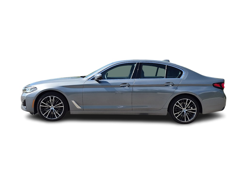 Thumbnail: 2023 BMW 5 Series - 3