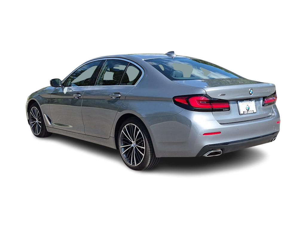 Thumbnail: 2023 BMW 5 Series - 4