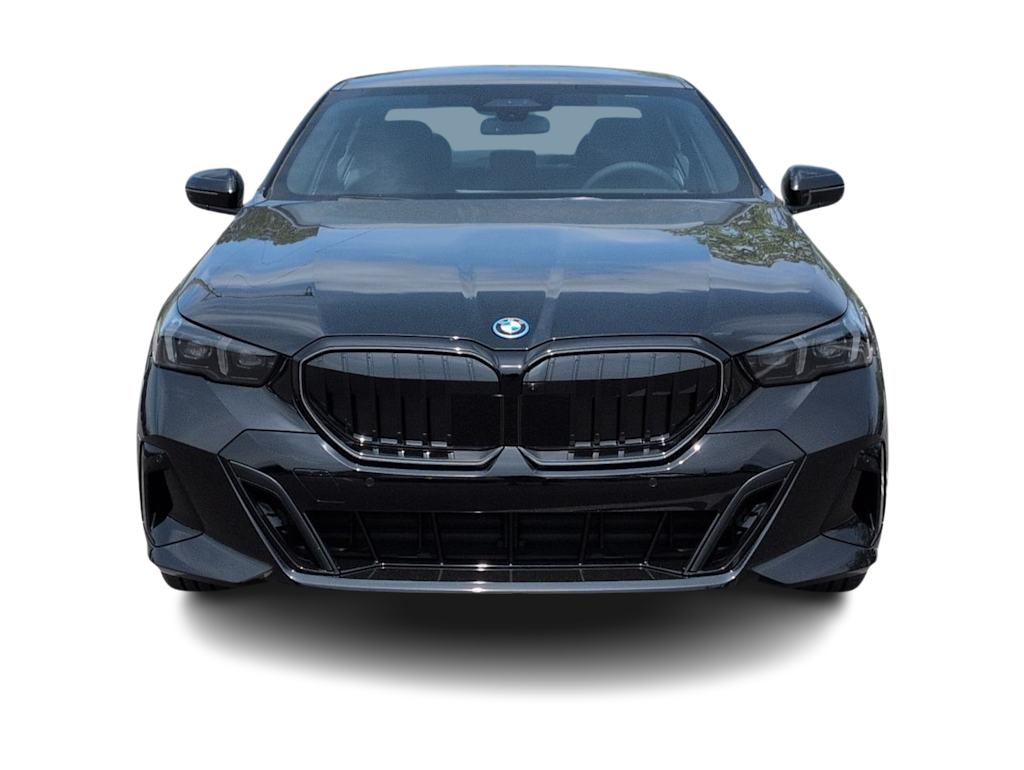 Thumbnail: 2027 BMW 5 Series - 6