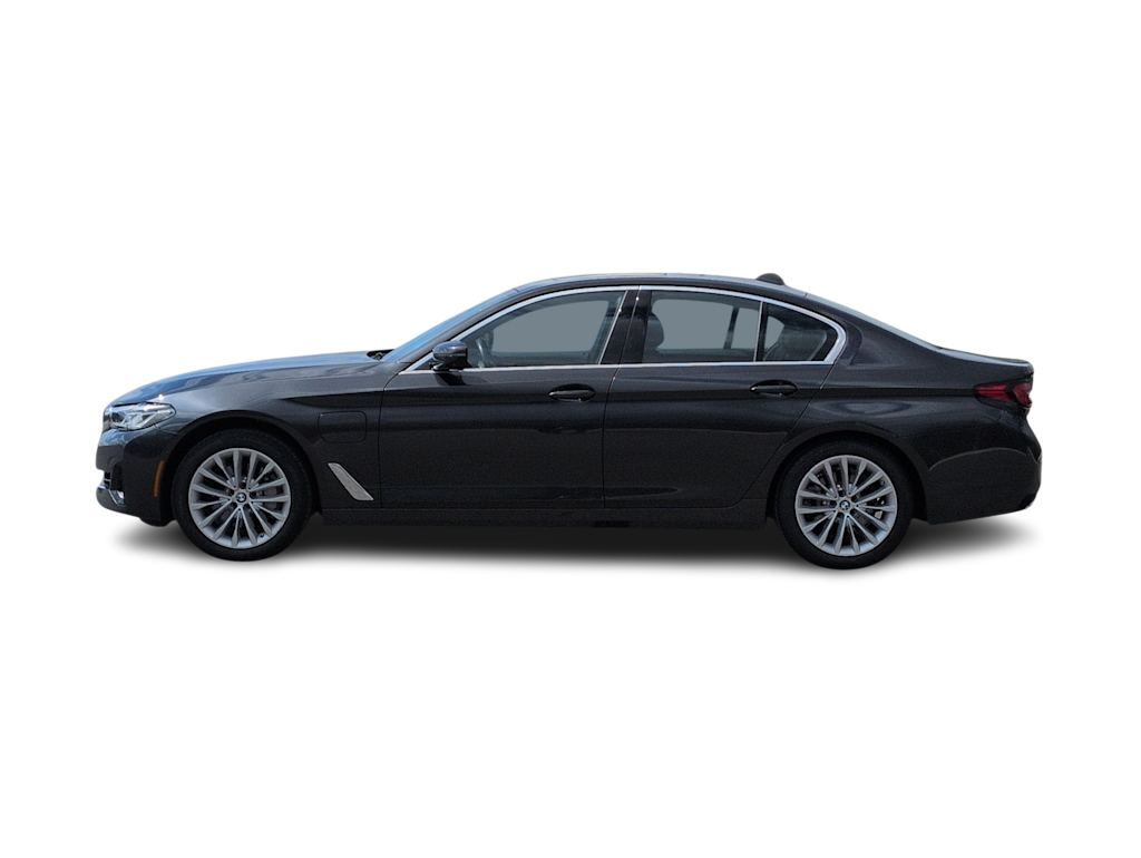 Thumbnail: 2021 BMW 5 Series - 3