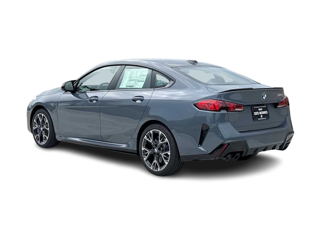 Thumbnail: 2026 BMW 2 Series - 4