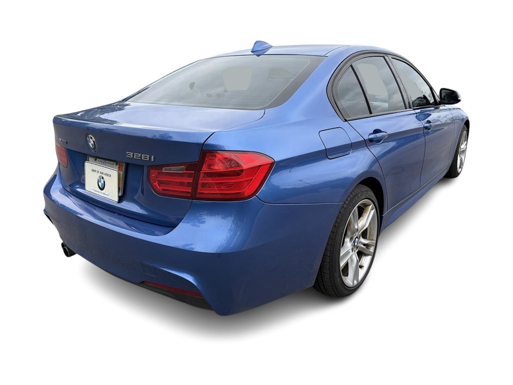 Thumbnail: 2013 BMW 3 Series - 16