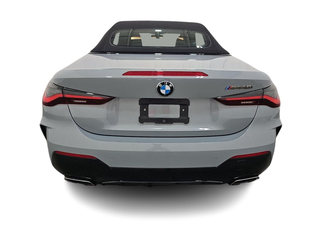 Thumbnail: 2023 BMW 4 Series - 4