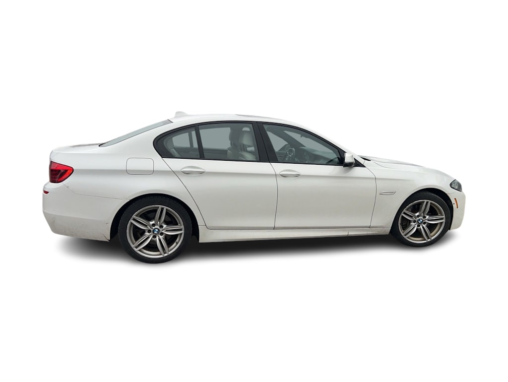 Thumbnail: 2016 BMW 5 Series - 14