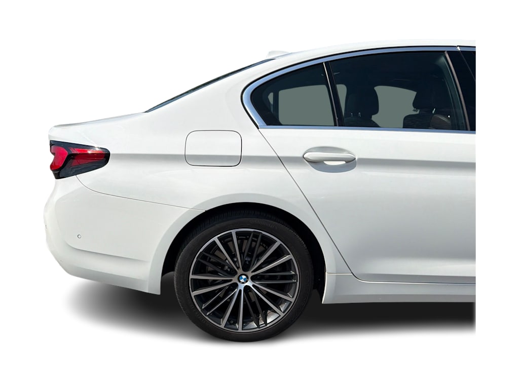 Thumbnail: 2021 BMW 5 Series - 20