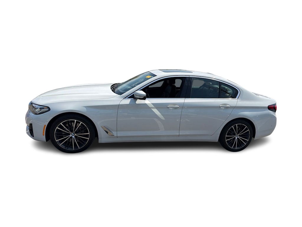 Thumbnail: 2021 BMW 5 Series - 3