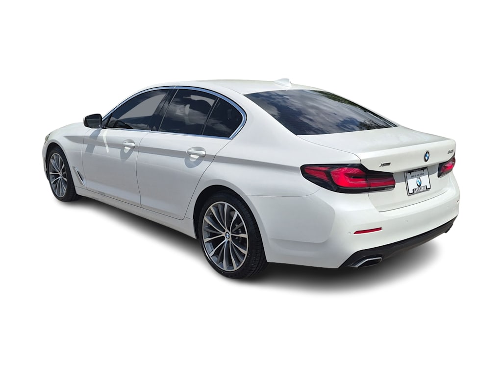 Thumbnail: 2023 BMW 5 Series - 4