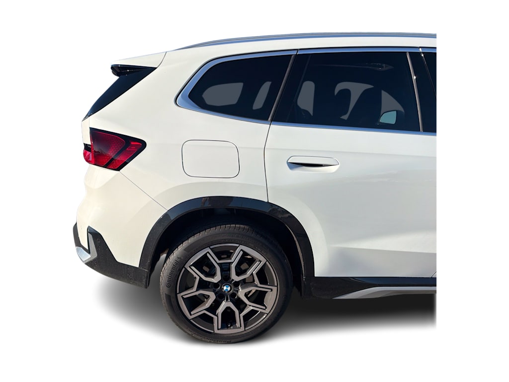 Thumbnail: 2024 BMW X1 - 21