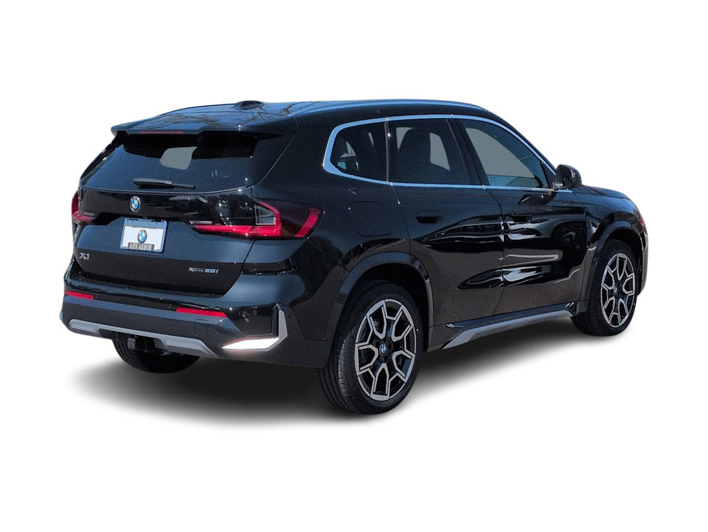 Thumbnail: 2026 BMW X1 - 22