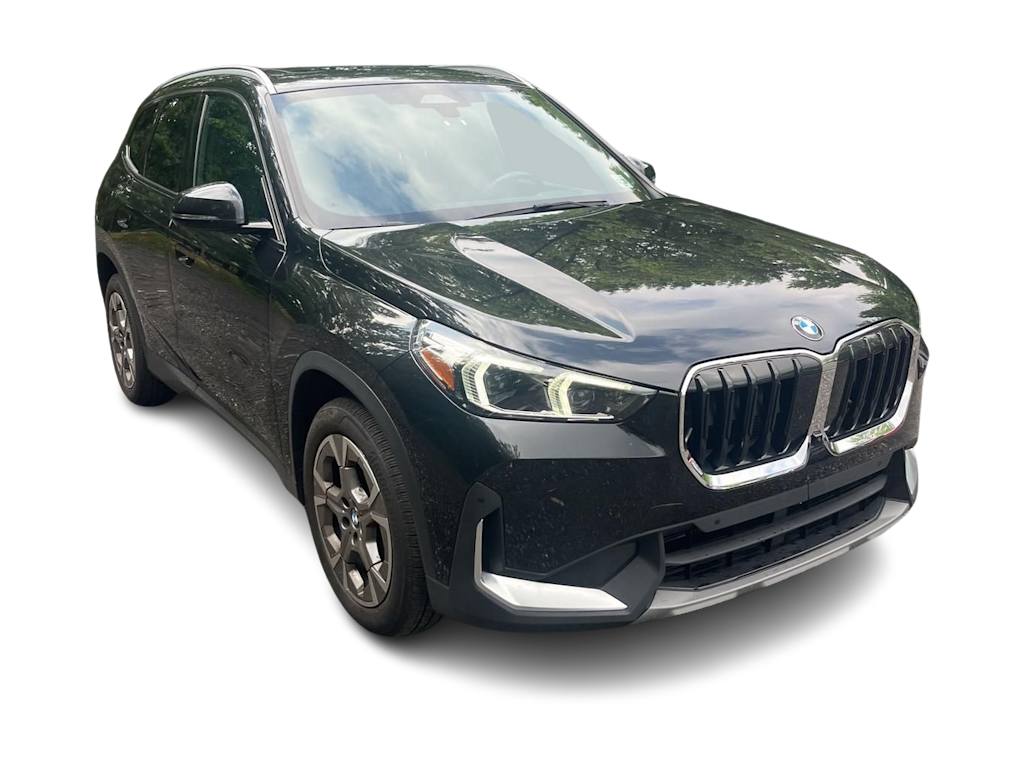 Thumbnail: 2023 BMW X1 - 13