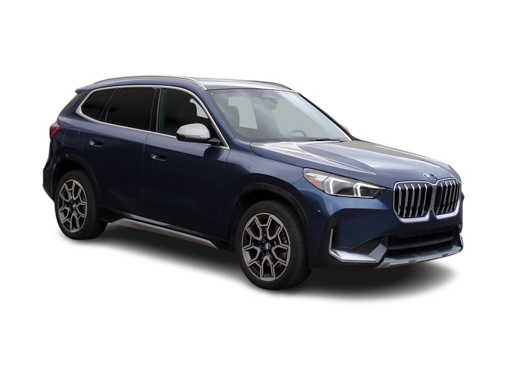 Thumbnail: 2023 BMW X1 - 18
