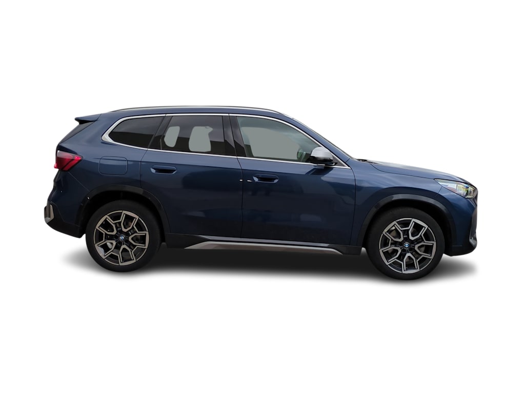 Thumbnail: 2023 BMW X1 - 21