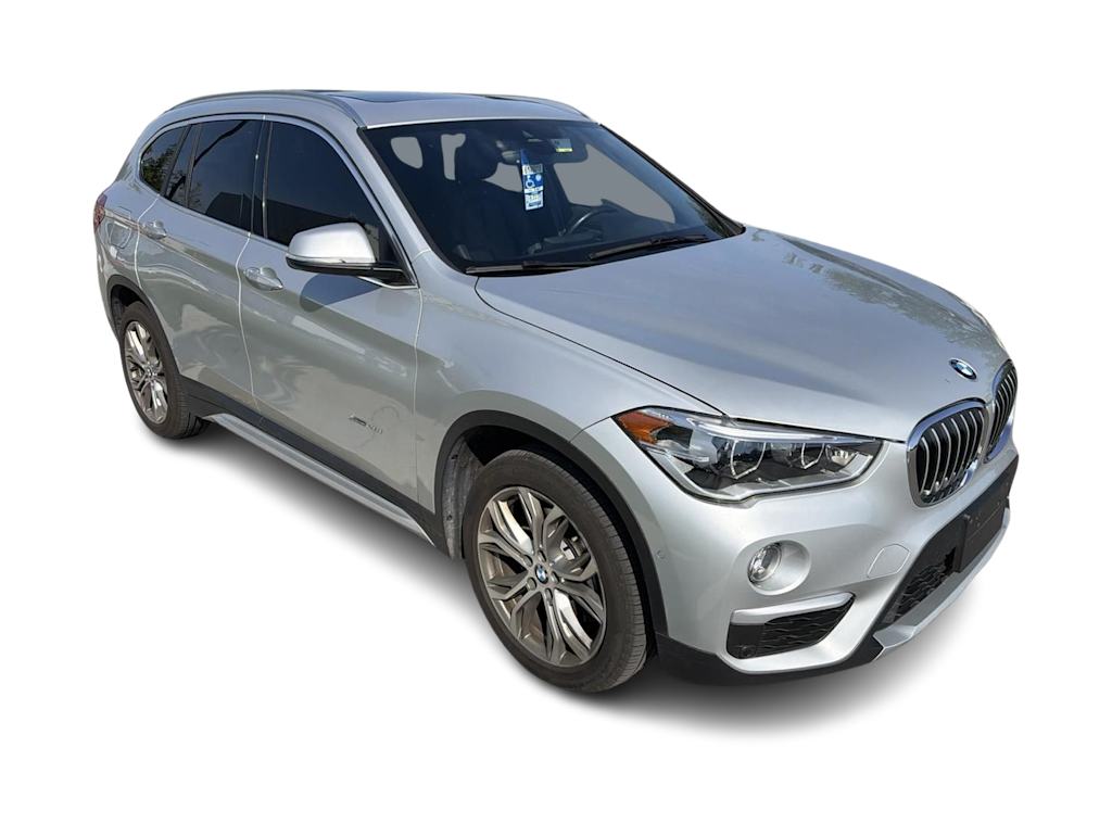 Thumbnail: 2018 BMW X1 - 14