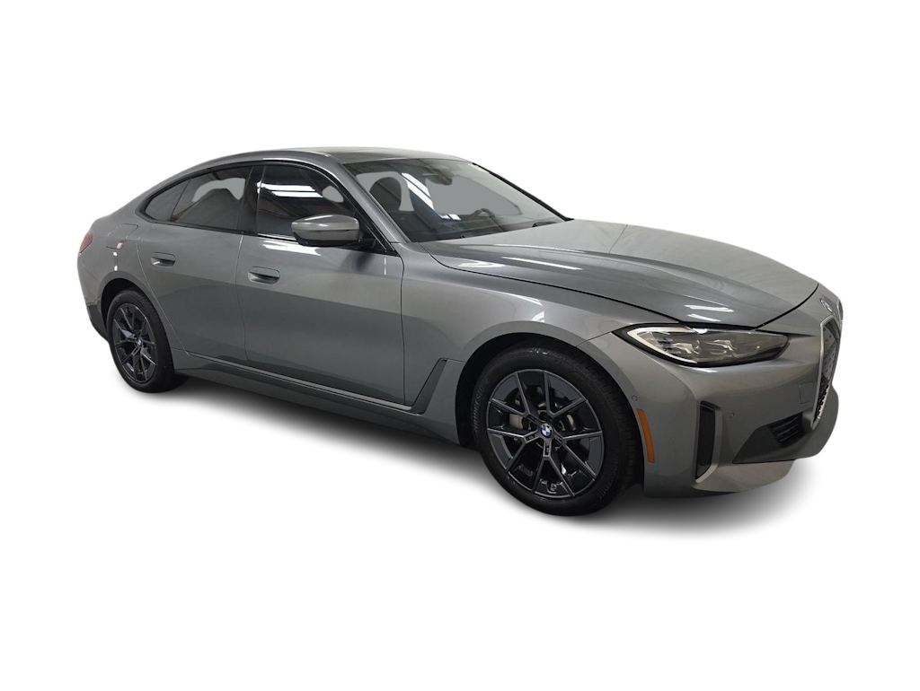 Thumbnail: 2023 BMW i4 - 13