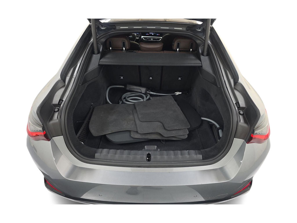 Thumbnail: 2023 BMW i4 - 12