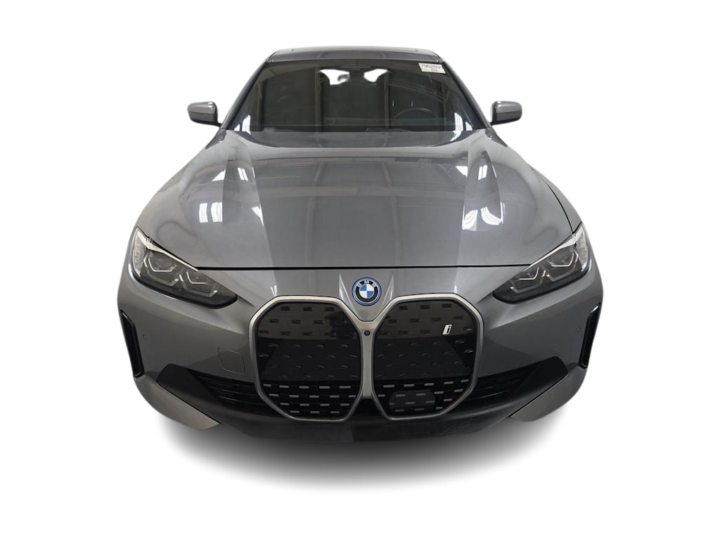 Thumbnail: 2023 BMW i4 - 5
